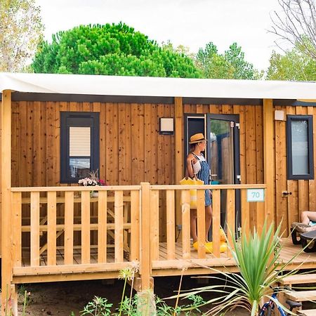 Camping L'Occitan Vias Eksteriør bilde